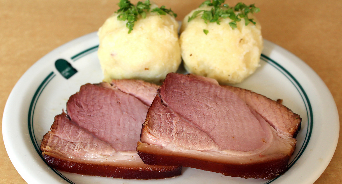 Selchschulter z. Kochen